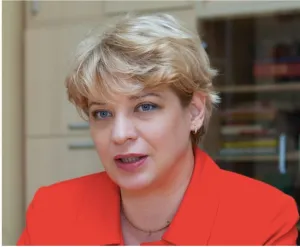 Dr. Daciana Toma